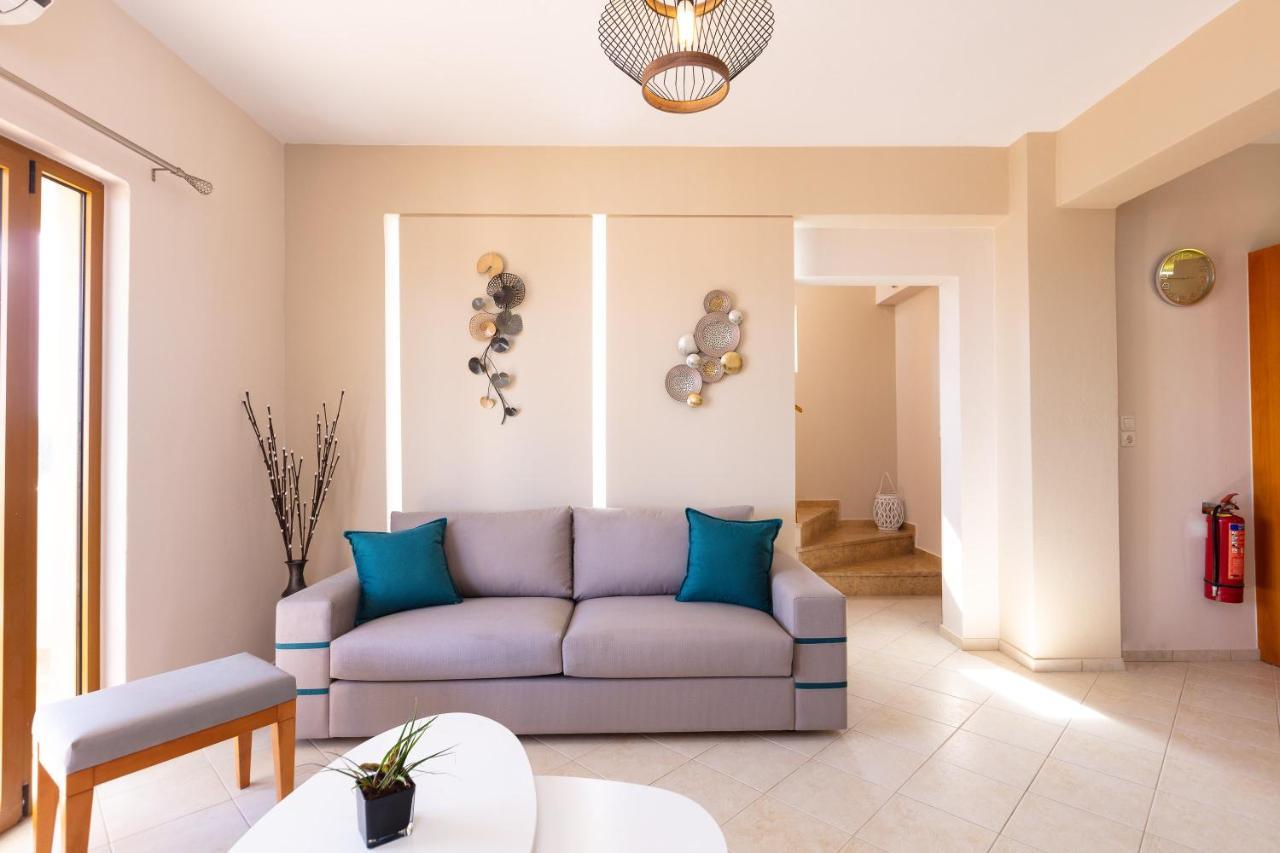 Maroulas Villas Ioanna & Stavros, Private Pools, Bbq & Seaview, By Thinkvilla エクステリア 写真