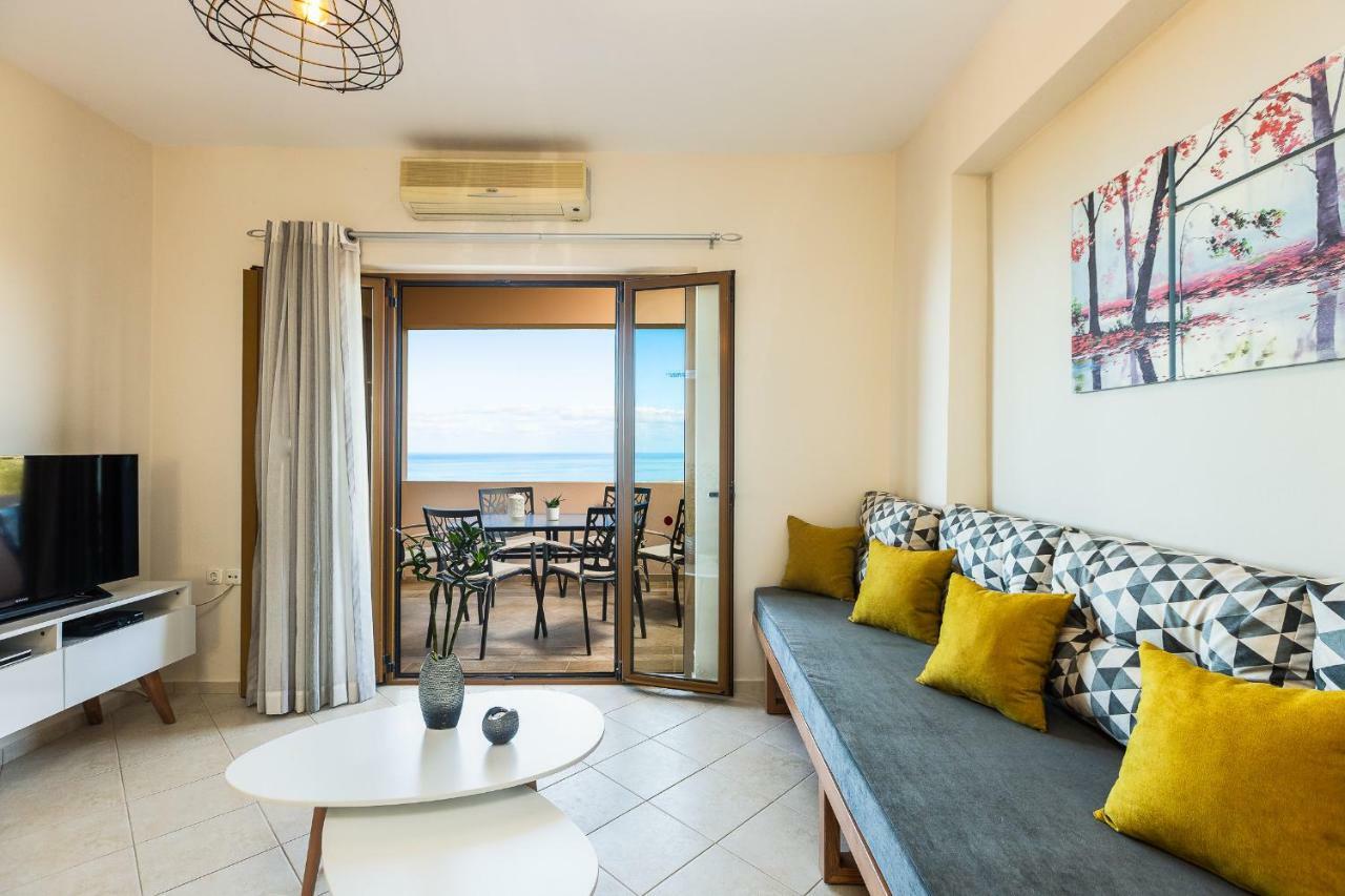 Maroulas Villas Ioanna & Stavros, Private Pools, Bbq & Seaview, By Thinkvilla エクステリア 写真